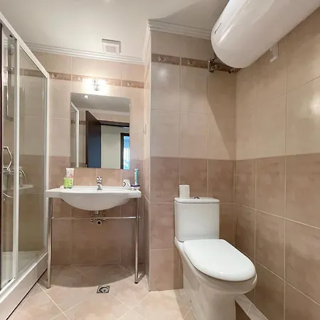 Apartman Stylish Only 200 M To The Beach In Peter House Free Parking *