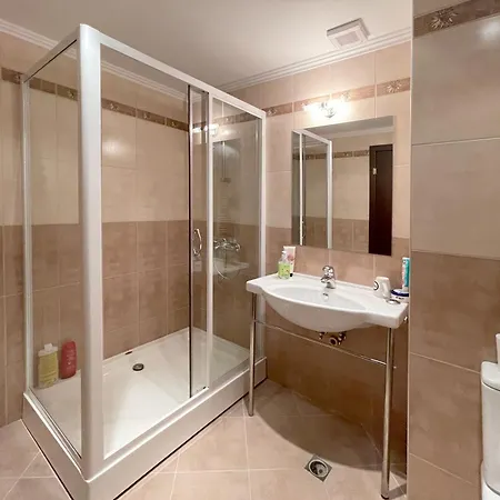 Stylish Only 200 M To The Beach In Peter House Free Parking Apartment *