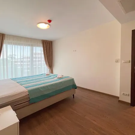 Apartment Stylish Only 200 M To The Beach In Peter House Free Parking *