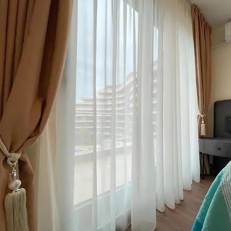 Apartment Stylish Only 200 M To The Beach In Peter House Free Parking Sunny Beach